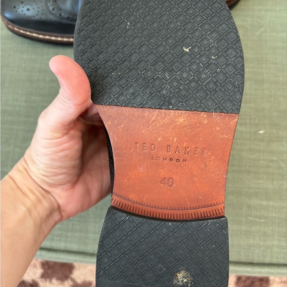 Ted Baker Classy/Unique Shoes - Picture 3 of 3